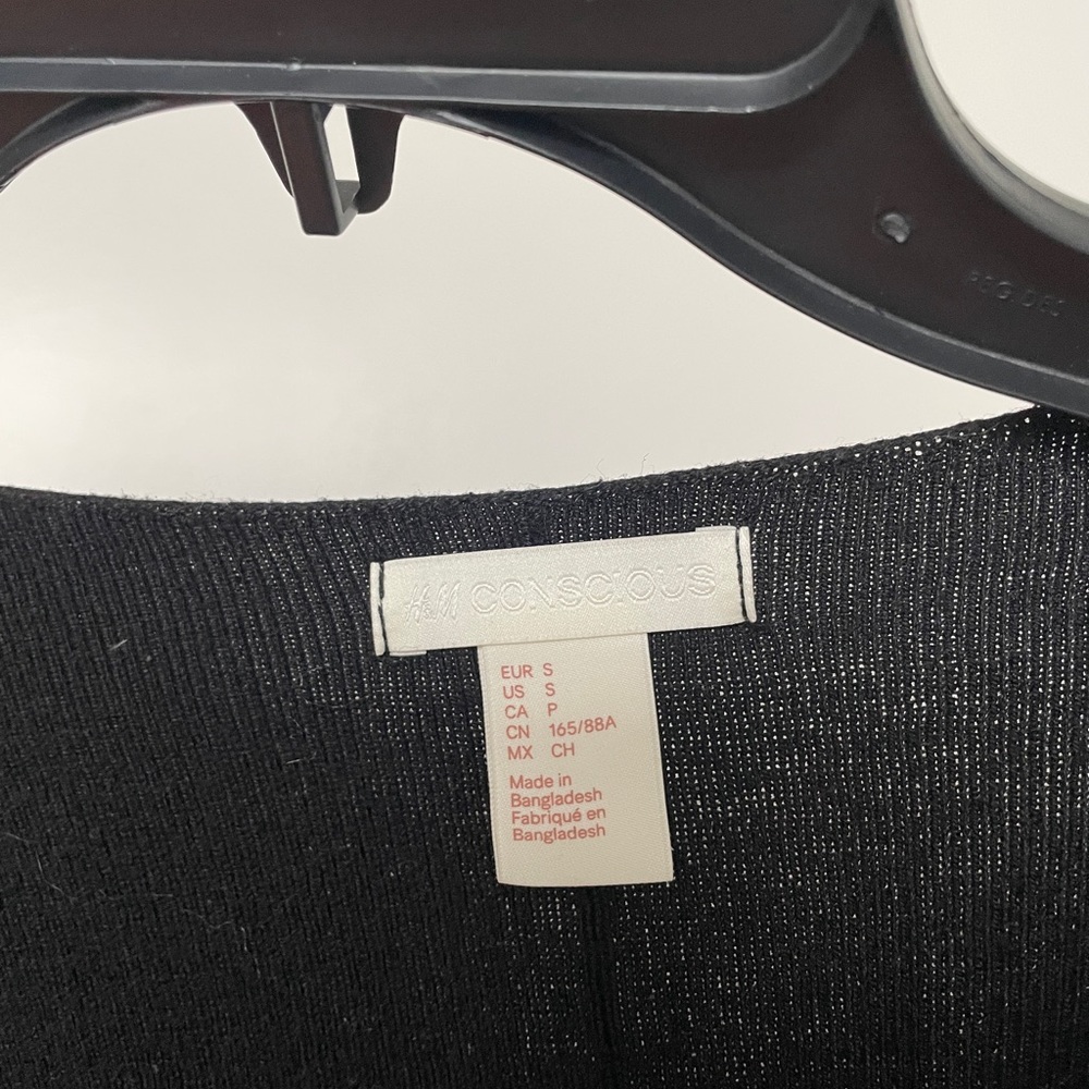 H&M sweater - Picture 3 of 3